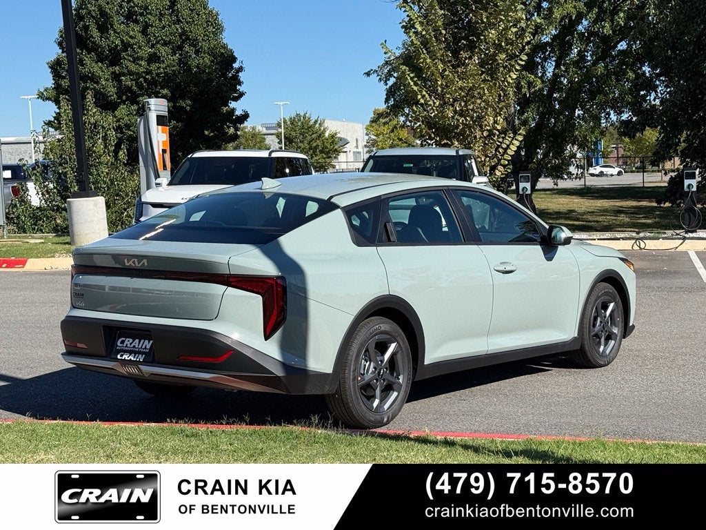 2027 Kia K4 LXS