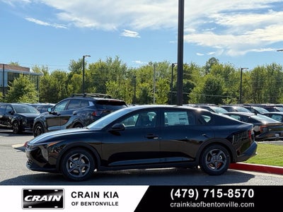2026 Kia K4 LXS