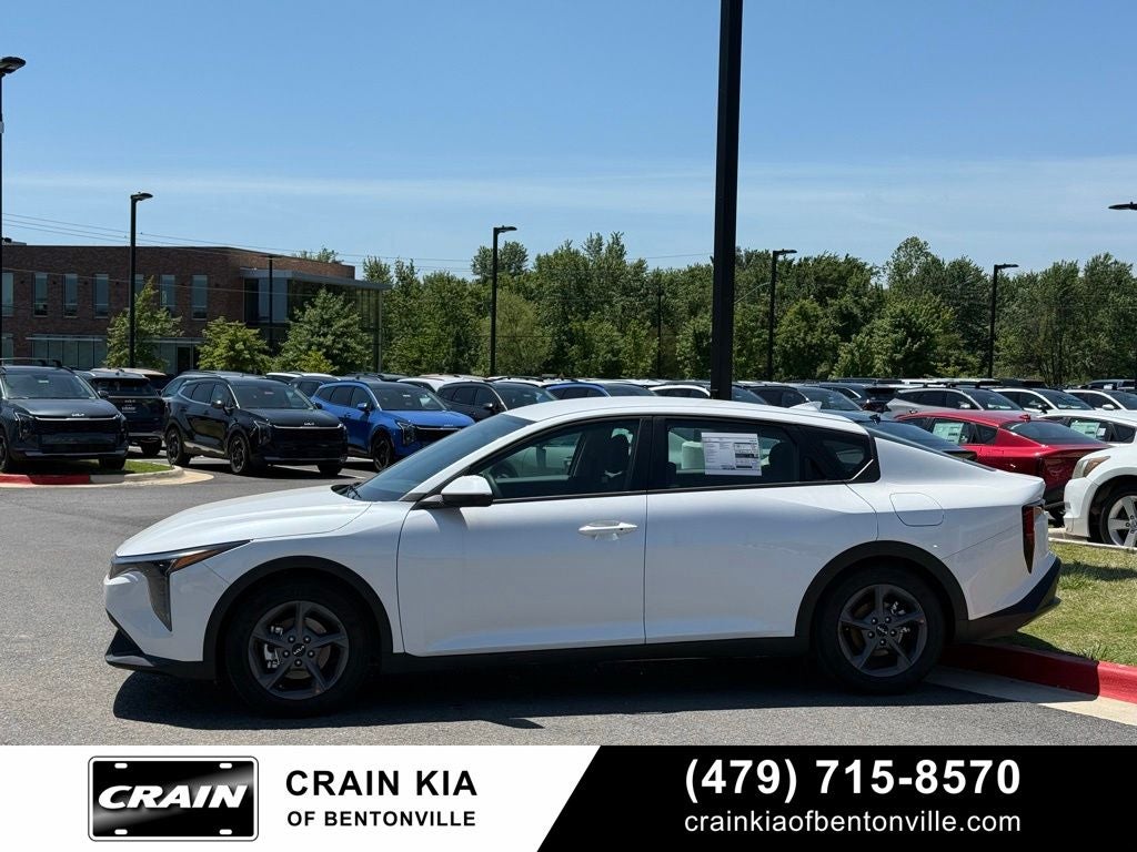 2026 Kia K4 LXS