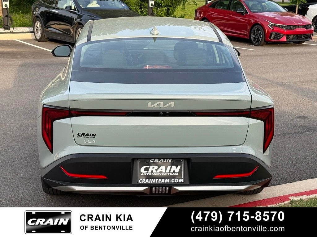 2026 Kia K4 LXS