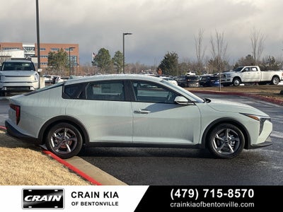 2025 Kia K4 LXS