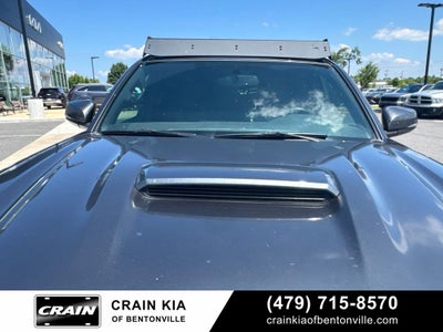 2017 Toyota Tacoma TRD Sport V6 - 4WD / CLEAN CARFAX / LIFTED!