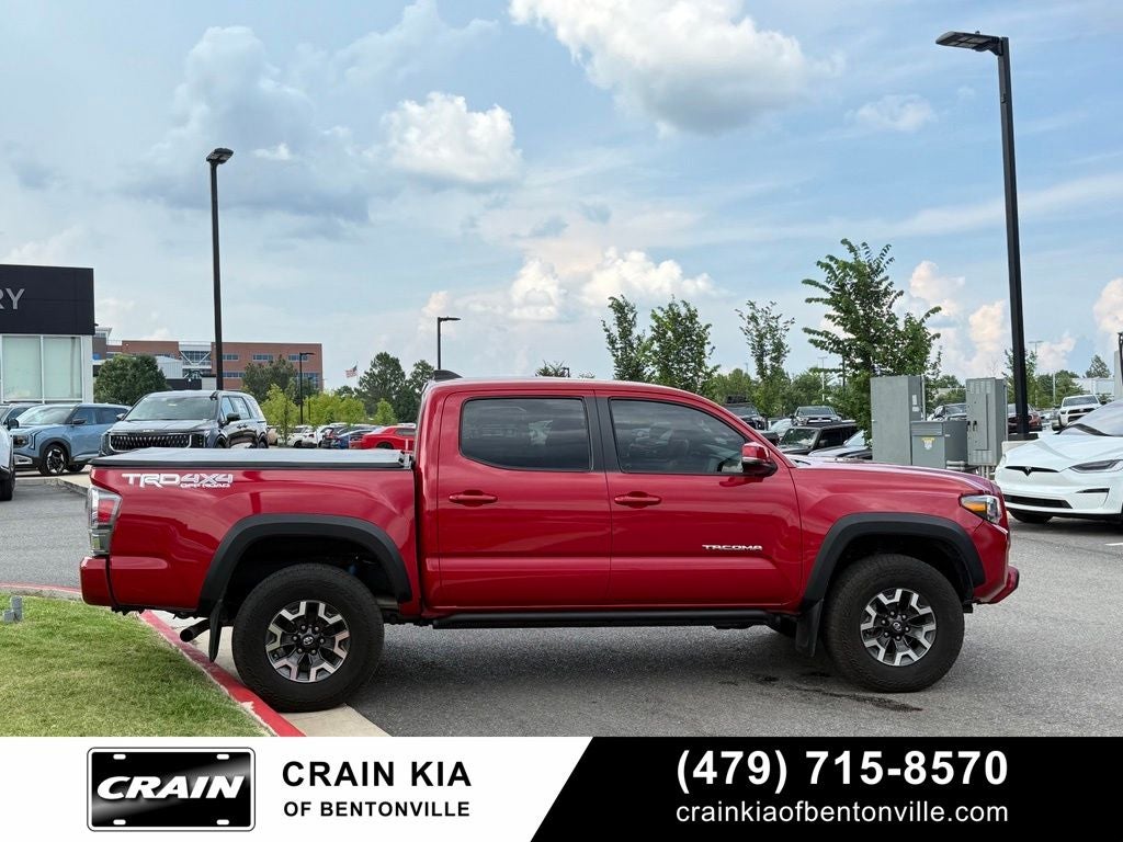 2023 Toyota Tacoma TRD Off-Road V6 - 4WD / CLEAN CARFAX / ONE OWNER
