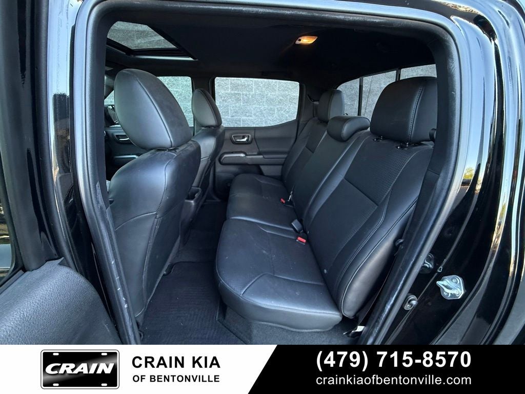 2023 Toyota Tacoma TRD Off-Road V6 - 4WD / SUNROOF / ONE OWNER