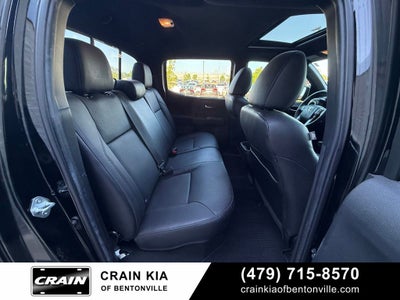 2023 Toyota Tacoma TRD Off-Road V6 - 4WD / SUNROOF / ONE OWNER