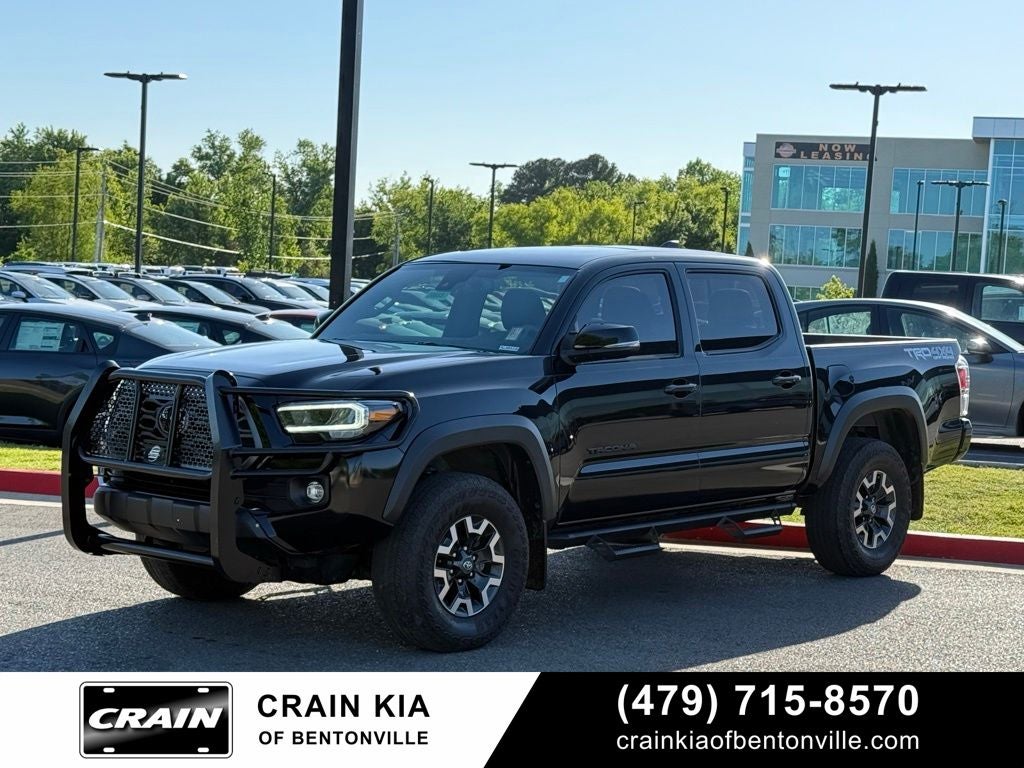 2023 Toyota Tacoma TRD Off-Road V6 - 4WD / SUNROOF / ONE OWNER