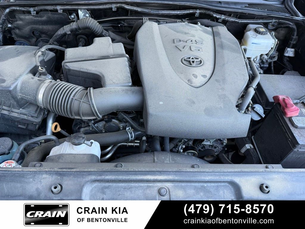 2023 Toyota Tacoma TRD Off-Road V6 - 4WD / SUNROOF / ONE OWNER