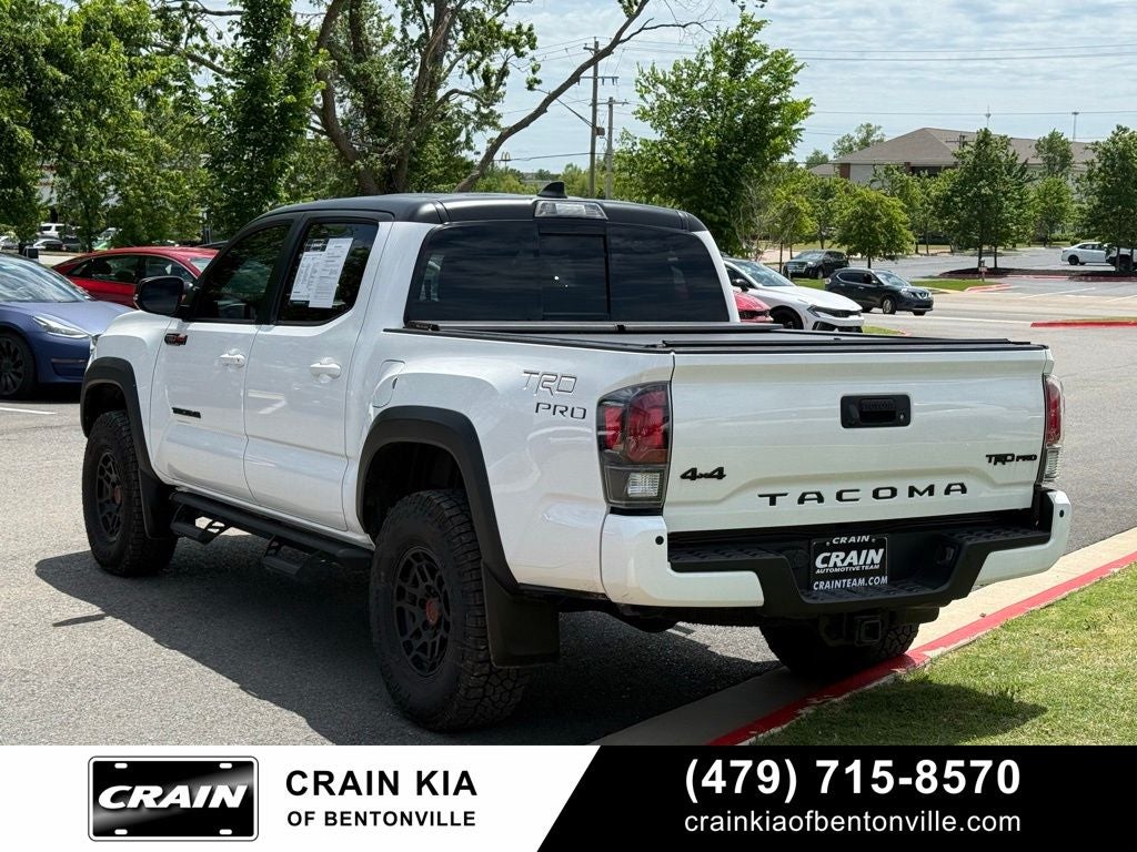 2022 Toyota Tacoma TRD Pro V6 - 4WD / SUNROOF / ONE OWNER