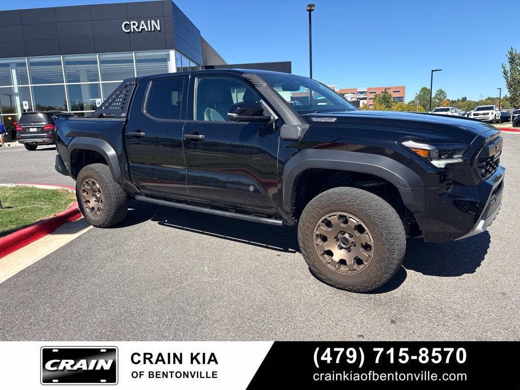 2025 Toyota Tacoma Hybrid Trailhunter