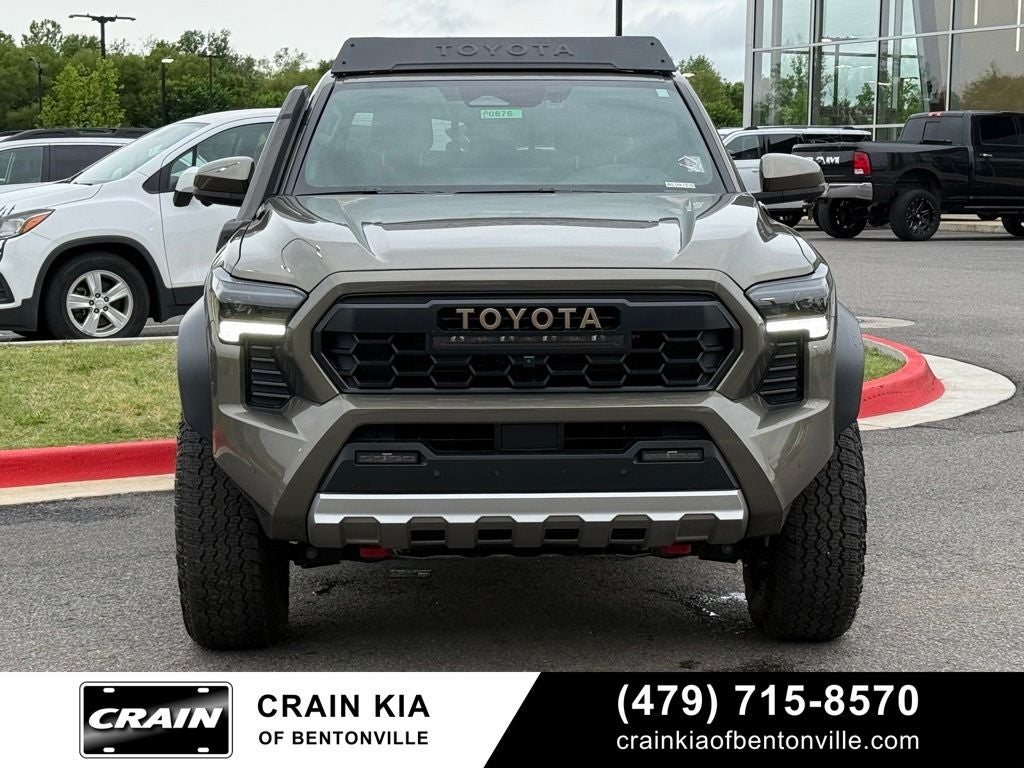 2025 Toyota Tacoma Hybrid Trailhunter - 4WD / CARFAX ONE OWNER