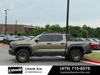 2025 Toyota Tacoma Hybrid Trailhunter - 4WD / CARFAX ONE OWNER