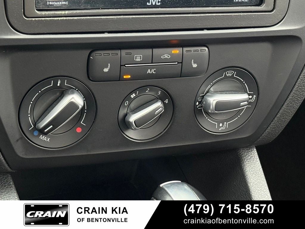 2015 Volkswagen Jetta 1.8T SE - CLEAN CARFAX