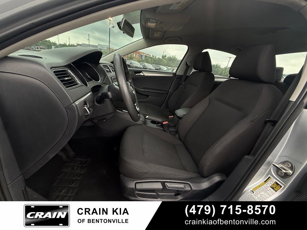 2015 Volkswagen Jetta 1.8T SE - CLEAN CARFAX