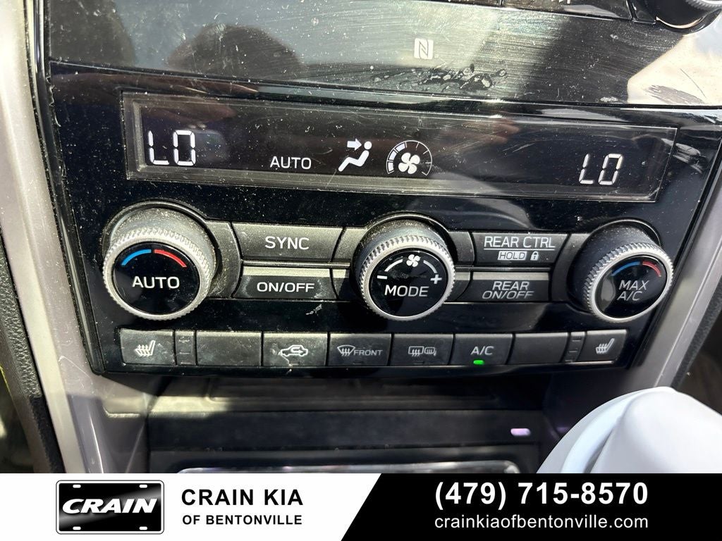 2022 Subaru Ascent Limited - AWD / PANORAMIC SUNROOF / ONE OWNER