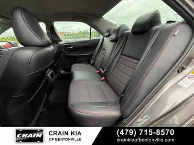 2017 Toyota Camry SE