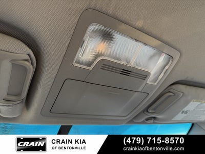 2016 Toyota Camry SE - CLEAN CARFAX HISTORY