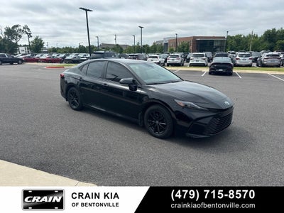 2025 Toyota Camry LE - CLEAN CARFAX / ONE OWNER