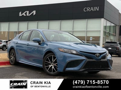 2024 Toyota Camry SE - CARFAX ONE OWNER