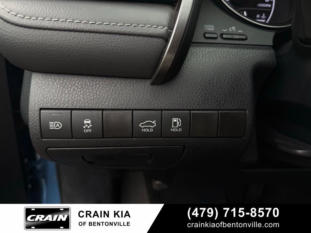 2024 Toyota Camry SE - CARFAX ONE OWNER