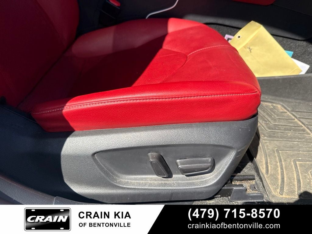 2022 Toyota Camry XSE V6 - PANORAMIC SUNROOF / CARFAX ONE OWNER