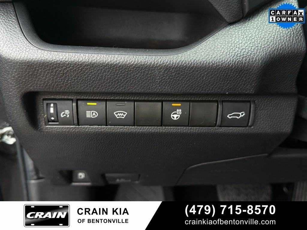 2024 Toyota RAV4 Hybrid SE - AWD / SUNROOF / CLEAN CARFAX / ONE OWNER