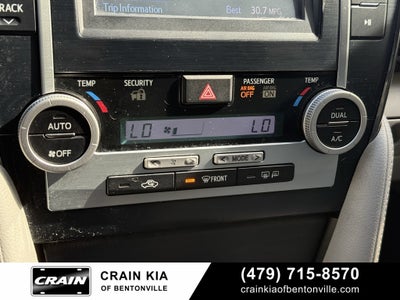 2014 Toyota Camry XLE - SUNROOF