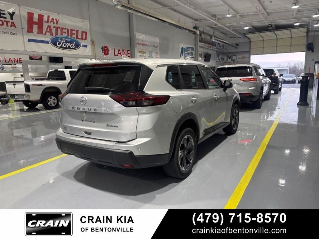 2024 Nissan Rogue SV - AWD / CLEAN CARFAX / ONE OWNER