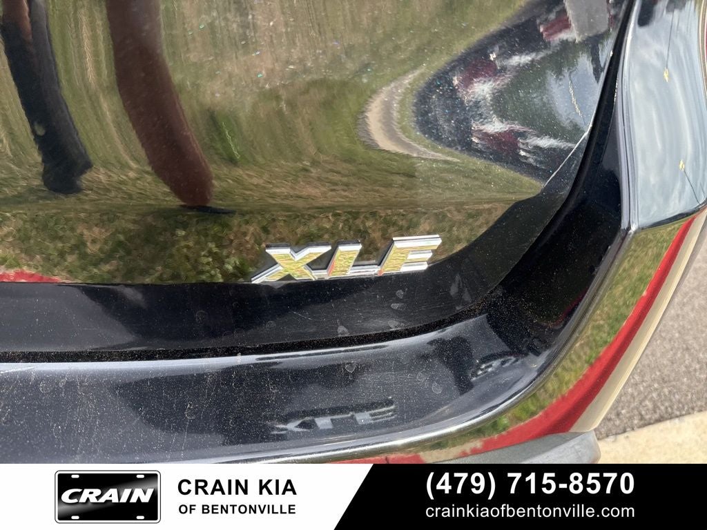 2016 Toyota Highlander XLE V6 - SUNROOF / CLEAN CARFAX / 3RD ROW