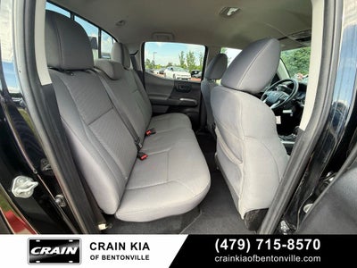 2021 Toyota Tacoma SR5 V6 - 4WD / CLEAN CARFAX