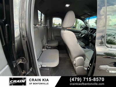 2013 Toyota Tacoma Base - 4WD / CARFAX ONE OWNER