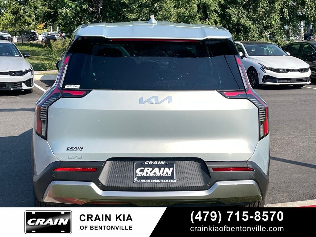 2026 Kia EV9 Light Long Range