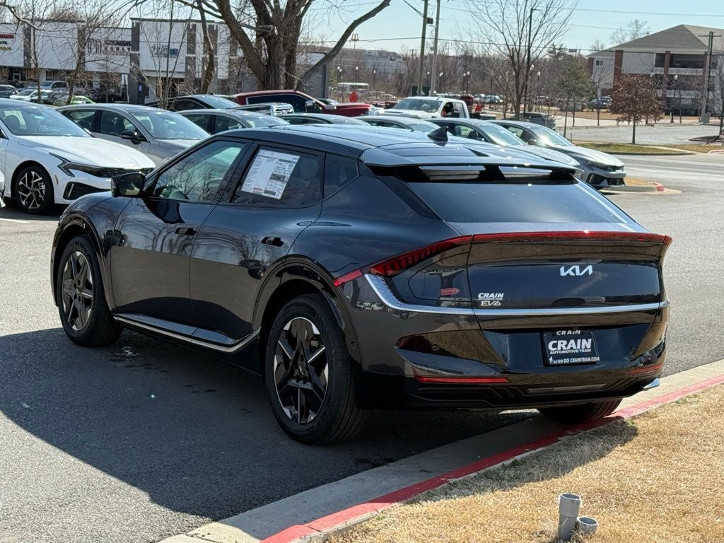 2025 Kia EV6 Wind