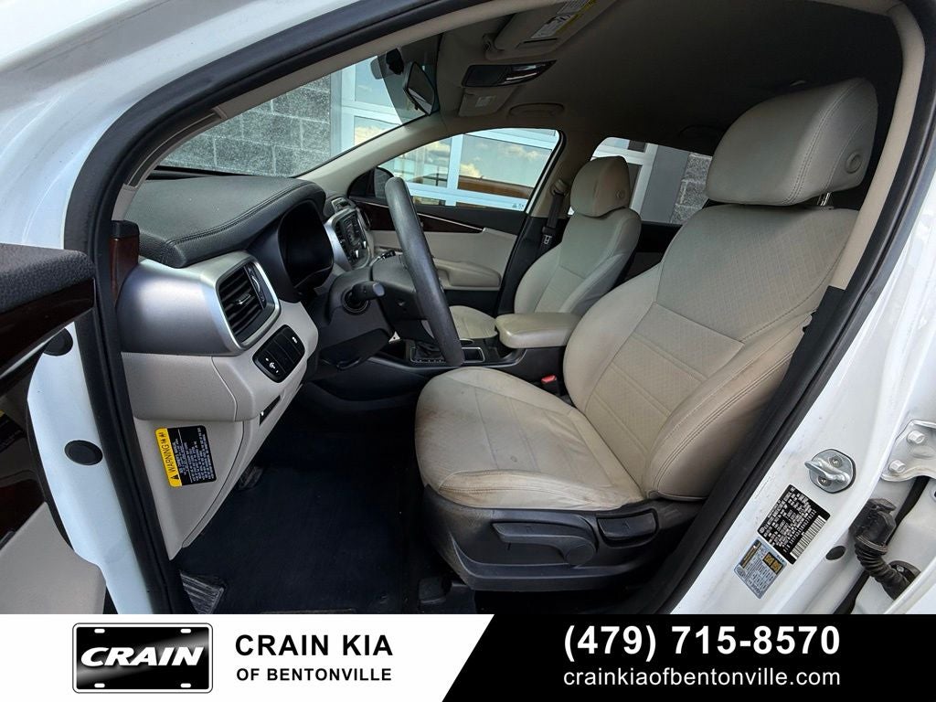 2017 Kia Sorento LX - AWD / CLEAN CARFAX