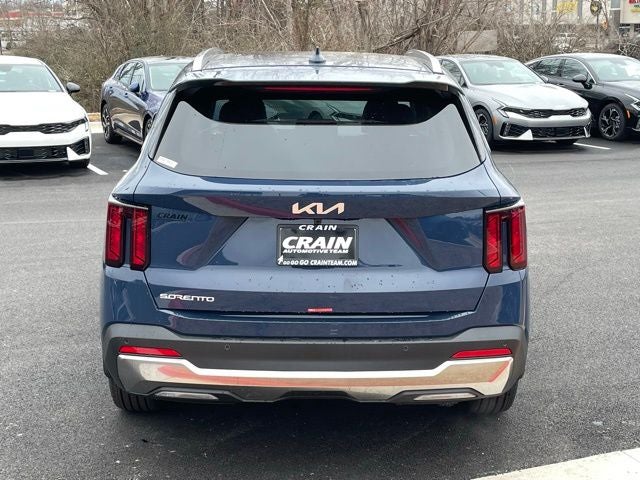 2025 Kia Sorento S