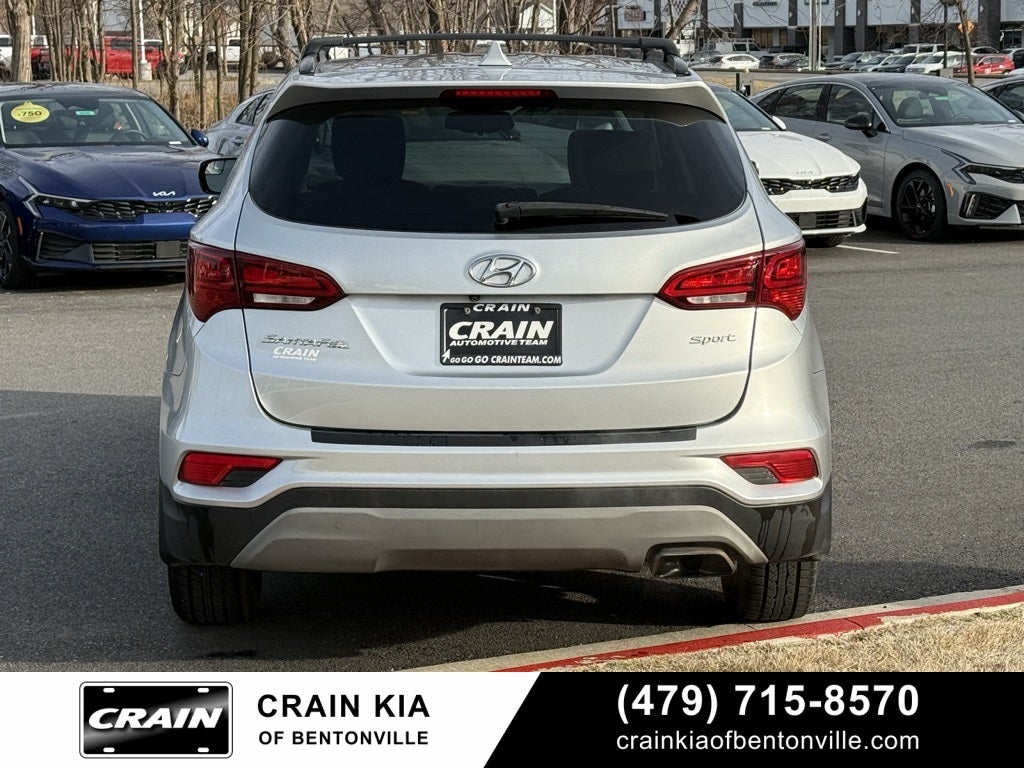 2018 Hyundai Santa Fe Sport 2.4 Base - CLEAN CARFAX