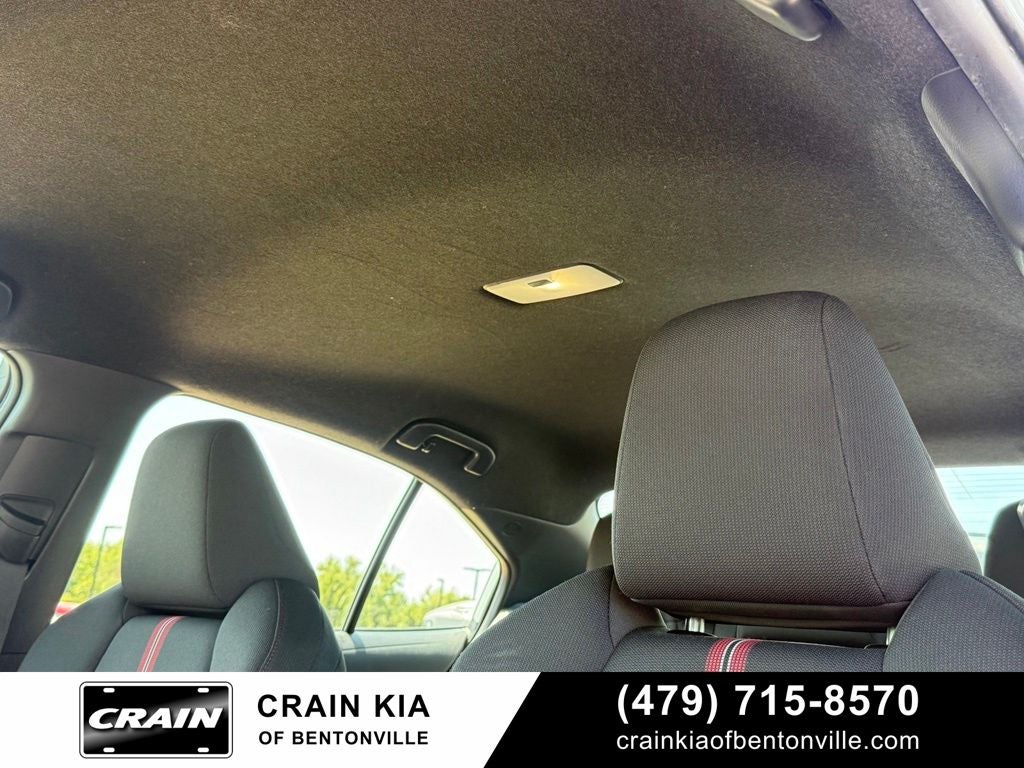 2025 Toyota Corolla SE - CLEAN CARFAX / ONE OWNER