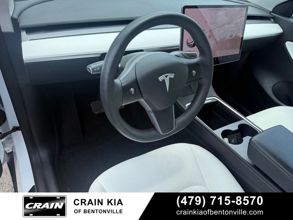 2021 Tesla Model Y Long Range - AWD / CLEAN CARFAX / ONE OWNER