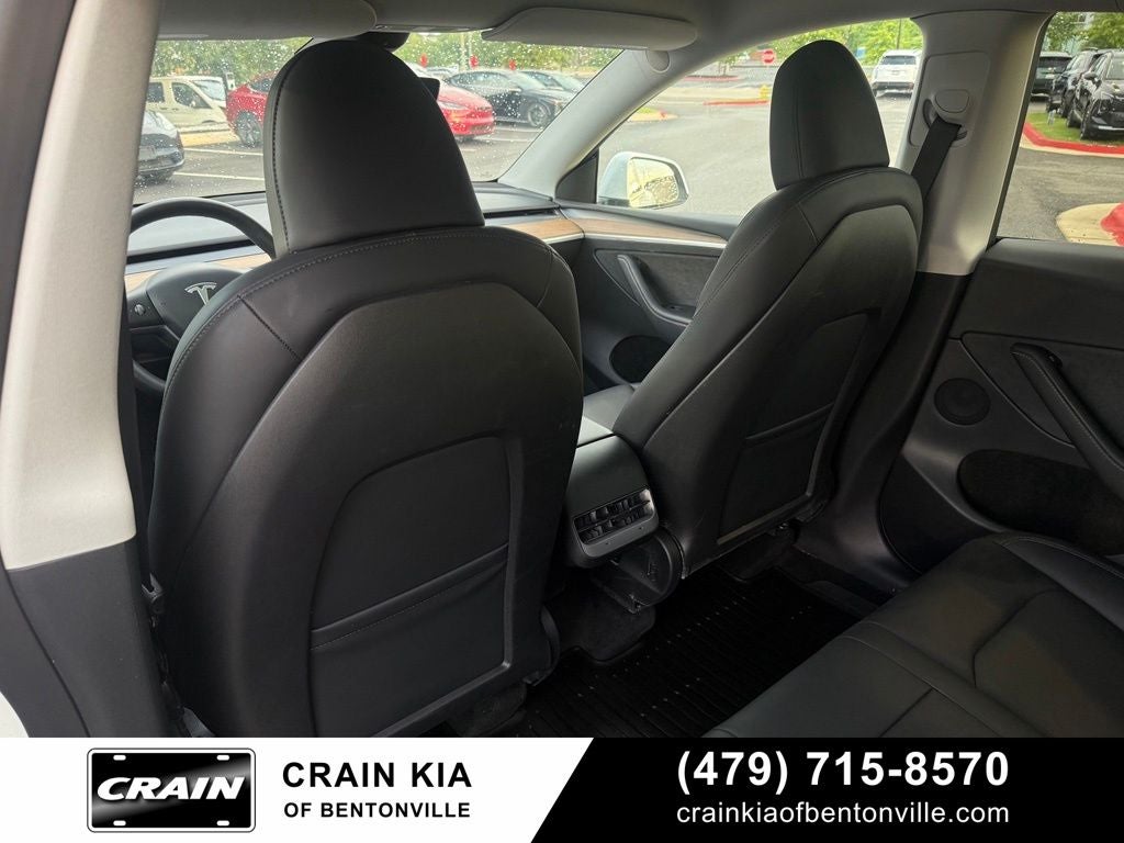 2023 Tesla Model Y Long Range - AWD / CLEAN CARFAX / ONE OWNER