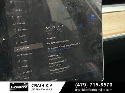 2022 Tesla Model Y Long Range - AWD / CLEAN CARFAX