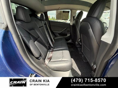2022 Tesla Model Y Long Range - AWD / CLEAN CARFAX