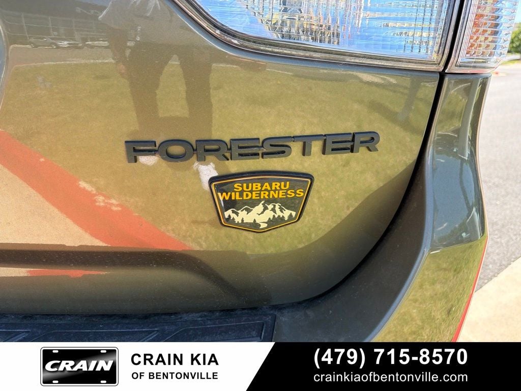 2023 Subaru Forester Wilderness - AWD / PANORAMIC SUNROOF / CLEAN CARFAX