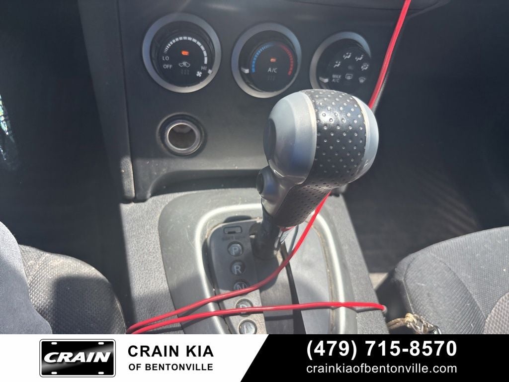 2013 Nissan Rogue S - AWD / CLEAN CARFAX / ONE OWNER