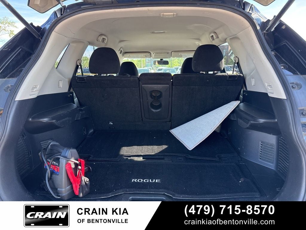 2016 Nissan Rogue SV
