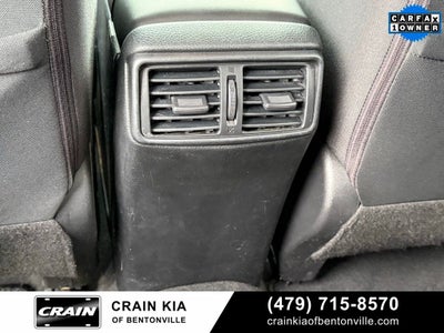 2020 Nissan Rogue SV - AWD / CARFAX ONE OWNER