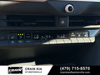 2023 Toyota Crown Limited - AWD / PANORAMIC SUNROOF