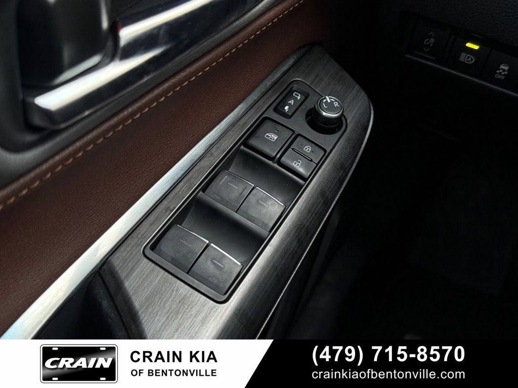 2023 Toyota Venza Limited - AWD