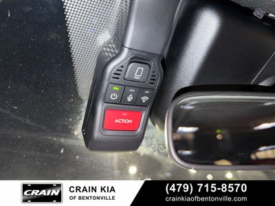 2025 Toyota 4Runner SR5 - 4WD / CLEAN CARFAX / ONE OWNER