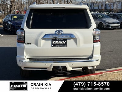 2018 Toyota 4Runner Limited - SUNROOF / LEATHER