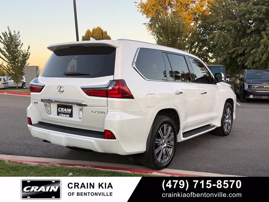 2016 Lexus LX 570 - 4WD / SUNROOF