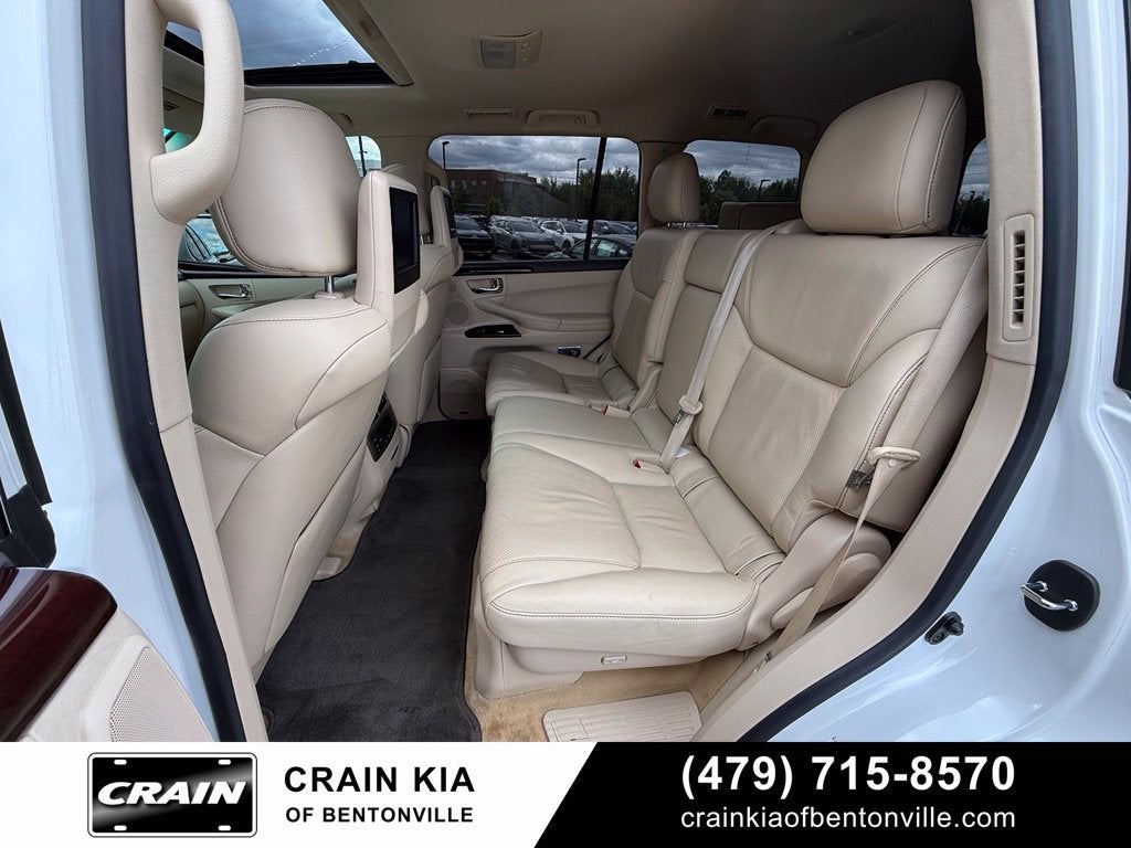 2013 Lexus LX 570 - 4WD / SUNROOF / CLEAN CARFAX